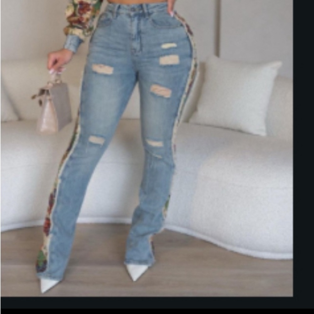 Blue Flare Wide Leg Jeans with Distressed Design